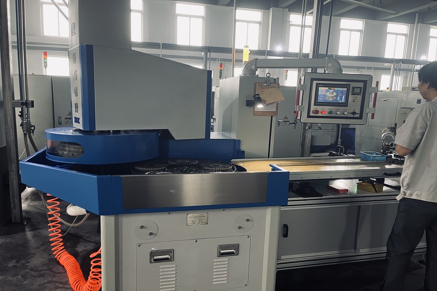 FTM new equipment: double-sided grinding machine